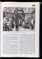 Budapest Enciklopédia. Bp., 1972, Corvina. Második kiadás. Kiadói egészvászon-kötés, kiadói kissé sz...