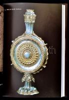 E. Kovács Péter: Matthias Corvinus. Bp., 1990, Officina Nova. Kiadói egészvászon-kötés, kiadói papír...