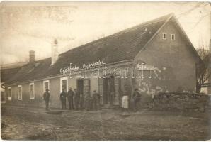 1925 Csobánka, utcakép, Uitz József mészáros és hentesüzlete, Uitz Károly sütödéje, Neuer Jakab kereskedése, photo (fa)