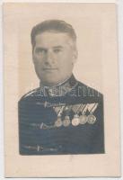 Bárkányi Jenő későbbi hadbíró ezredes fényképe kitüntetésekkel 6x9 cm
