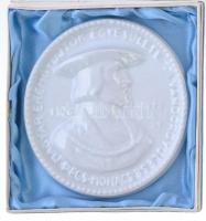 1976. "MÉE VII. Vándorgyűlése Pécs-Mohács" aranyozott porcelán emlékplakett díszdobozban (...