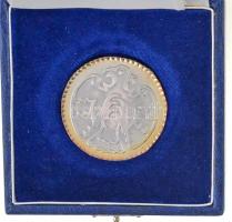 Papp László (1947-) 1988. "Első királyunk Szent István halálának 950. évfordulóján a Szent Jobb...