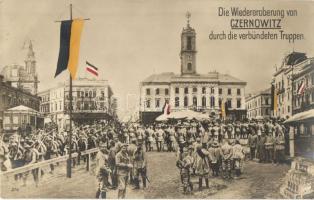 Chernivtsi, Czernowitz; Die Wiedereroberung von Czernowitz durch die verbündeten Truppen / the recapture of the town Czernowitz by the allied troops, Ukrainian flag