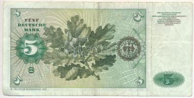 Vegyes: NSZK 1980. 5M + Svájc 1971. 1Fr + 1982. 1/2Fr + 1989. 2Fr T:III,2
FRG 1980. 5 Mark + Switze...