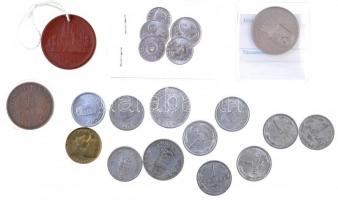 24db-os vegyes plakett, pénzérme és emlékérme tétel, közte 1941. 1P Al (5x), Dn "BÁV / Szentend...