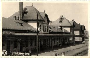 Székelyföldvár, Feldioara Razboieni;  Gara / vasútállomás, étterem / restaurant, railway station (EK)