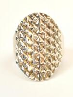 Ezüst(Ag) mintás gyűrű, jelzett, méret: 56, nettó: 4,6 g