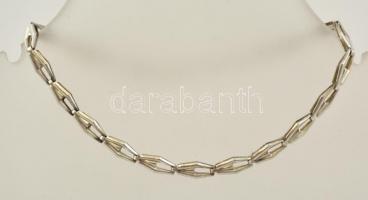 Ezüst(Ag) rombuszos karkötő, jelzett, h: 18,5 cm, nettó: 3 g