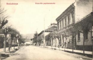 Resicabánya, Resita; Weisz-féle papírkereskedés, utcakép / paper shop, street (EK)