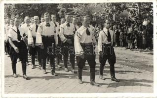 1941 Zombor, Sombor; bevonulás, népviselet, folklór / entry of the Hungarian troops, traditional costume, folklore, Zombor visszatért So. Stpl., photo (EK)