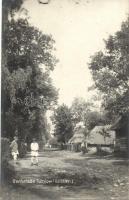 Tuzhyliv, Tuzylow (Galizien); Dorfstrasse / street view, folklore, photo