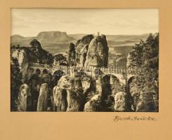 A Szász Svájc. 10 nagyméretű, igényes, feliratozott képet tartalmazó album. / Sächische Schweiz. Alb...