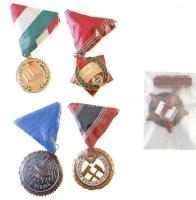 5db-os vegyes magyar szocialista kitüntetés tétel, közte 1956. "Bányászat Szolgálati Érdemérem bronz fokozata" Br kitüntetés mellszalagon, ~1970-1980. "Kitűnő Tanuló" fém kitüntetés mellszalagon, "Kiváló Véradó bronz fokozata" részben zománcozott Br kitüntetés mellszalagon T:1-,2