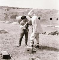 1967 Sümeg, filmforgatás a sümegi várban, 54 db vintage negatív Kotnyek Antal (1921-1990) fotóriport...