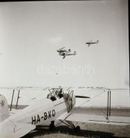 cca 1960 Budaörsi reptér, 7 db szabadon felhasználható vintage negatív, 6x6 cm