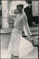 cca 1975 Divatfelvételek Londonban, Párizsban, Budapesten, 3 db feliratozott vintage fotó, 23x17 cm ...