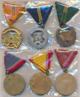 1964. "Haza Szolgálatáért Érdemérem" arany, ezüst és bronz fokozata. Aranyozott, ezüstözöt...