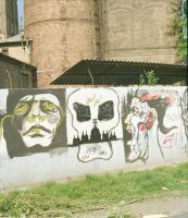 1992 Budapest, óbudai grafittik, 25 db szabadon felhasználható vintage negatív, 6x6 cm