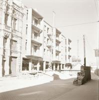 cca 1970 Kecskeméti városképek, 13 db vintage negatív Medgyesi László (?-?) hagyatékából, 6x6 cm