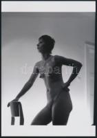 cca 1970 Örömös fényképek, 4 db szolidan erotikus fénykép, vintage negatívokról készült mai nagyítás...