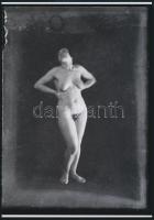 cca 1973 Szolidan erotikus fényképek tétele, 4 db vintage negatívról készült mai nagyítások, 25x18 cm / 4 erotic photos, 25x18 cm