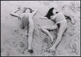 cca 1971 Játszótéri homokozó, 2 db szolidan erotikus fénykép, vintage negatívokról készült mai nagyítások, 25x18 cm / 2 erotic photos, 25x18 cm
