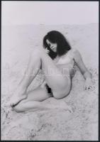 cca 1971 Játszótéri homokozó, 2 db szolidan erotikus fénykép, vintage negatívokról készült mai nagyí...