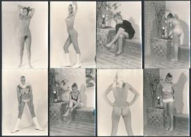 cca 1970 Beavató fotósorozat, 13 db szolidan erotikus, vintage fotó, 9x6 cm / 13 erotic photos, 9x6 cm