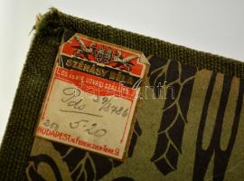 cca 1900-1910 Szénássy Béla 50 lapos üres vászon fotóalbum, a lapokon feliratozott címkékkel, az elü...