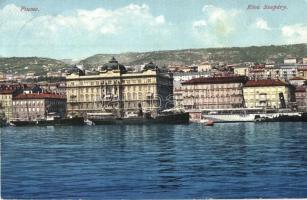 Fiume - 4 db RÉGI városképes lap, vegyes minőség / 4 pre-1945 town-view postcards, Grand Hotel Europe, Riva Cristoforo Colombo, Riva Szapáry, Tersatto, mixed quality