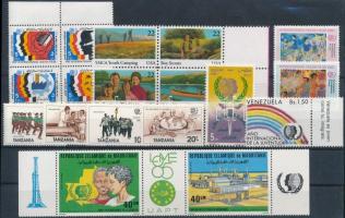 Ifjúság éve motívum 18 klf bélyeg, benne 3 összefüggés, Year of Youth 18 stamps