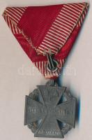 1916. "Károly-csapatkereszt" cink kitüntetés mellszalaggal T:2
Hungary 1916. "Charle...