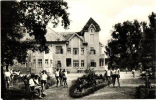 27 db MODERN főleg magyar városképes lap / 27 MODERN mostly Hungarian town-view postcards