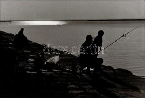 Balatoni vintage fotók, 6 db - részben feliratozott - fénykép, 17x23 cm és 40x30 cm között