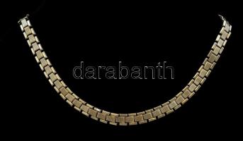 Ezüst(Ag) háromsoros nyaklánc, jelzett, h: 41,5 cm, nettó: 14,6 g