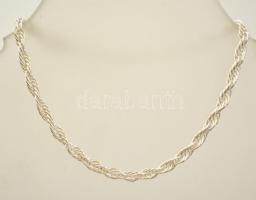 Ezüst(Ag) walles karkötő, jelzett, h: 19 cm, nettó: 3,8 g