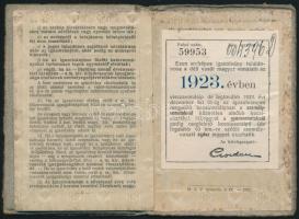 1921-1923 Magyar Királyi Államvasutak féláru-jegy váltására jogosító arcképes igazolványa, fényképpe...