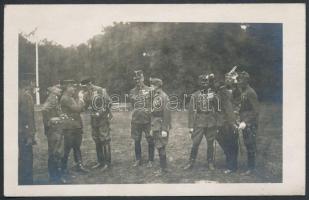 1921 A Ludovika Akadémia ellenforradalmi ünnepségének rendezői tisztikara,(1919. június 24. felkelés emlékére rendezett ünnepség),1921. június 24., magasrangú katonatisztekkel a fotón, fotólap, a hátoldalon feliratozva, 9x14 cm.