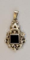 Ezüst(Ag) függő féldrágakővel díszítve, jelzés nélkül: 3,5x2 cm bruttó: 5,4 g