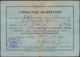 1939 Légoltalmi Liga tanfolyam látogatási igazolványa, pecséttel, adománybélyegekkel, 11x15,5 cm