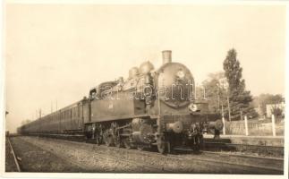 7 db RÉGI használatlan angol és magyar vonatos motívumlap fotókkal, közte a MÁV Pacific típúsú 301 s...