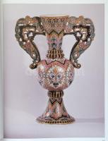 Hárs Éva: Zsolnay. Keramikfabrik - Pécs(német nyelven). 1997, Helikon.   Kiadói egészvászon kötés, p...