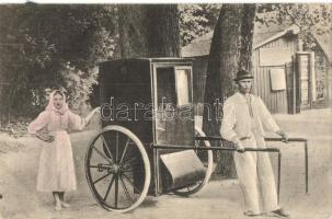 Pöstyén, Pistyan, Piestany; Infanterista. Lampl Gyula kiadása / spa carriage, photo (Rb)