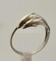 Ezüst(Ag) delfines gyűrű, jelzett, méret: 52, nettó: 1,9 g