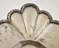 Szecessziós ezüst (Ag.) tálca, jelzett, 34,5×21 cm, nettó 476 g