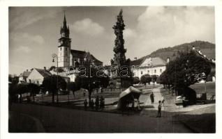 Körmöcbánya, Kremnica; Fő tér, Szentháromság szobor, vártemplom / main square, statue, castle church