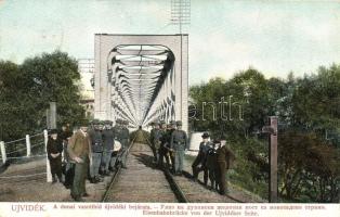Újvidék, Novi Sad; a dunai vasúti híd újvidéki bejárata, K.u.K. katonák / Danube railway bridge, Austro-Hungarian soldiers