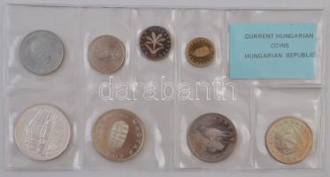 1992. 1Ft-200Ft (8xklf) érmés forgalmi sor lezárt fóliatokban T:PP 1992. 1 Forint - 200 Forint (8xdi...
