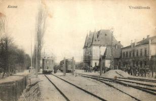 Kassa, Kosice; Vasútállomás, villamosok, Radó Béláné kiadása / railway station, trams (ázott / wet damage)