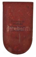 ~1890-1916. Bronz Katonai érdeméremhez tartozó tok, belül "Zimbler Wien VII" gyártói jelzéssel, kissé sérült állapotban Hungary ~1890-1916. Original case for the Medal for Military Merit (Signum Laudis) with "Zimbler Wien VII" mark inside, in damaged condition